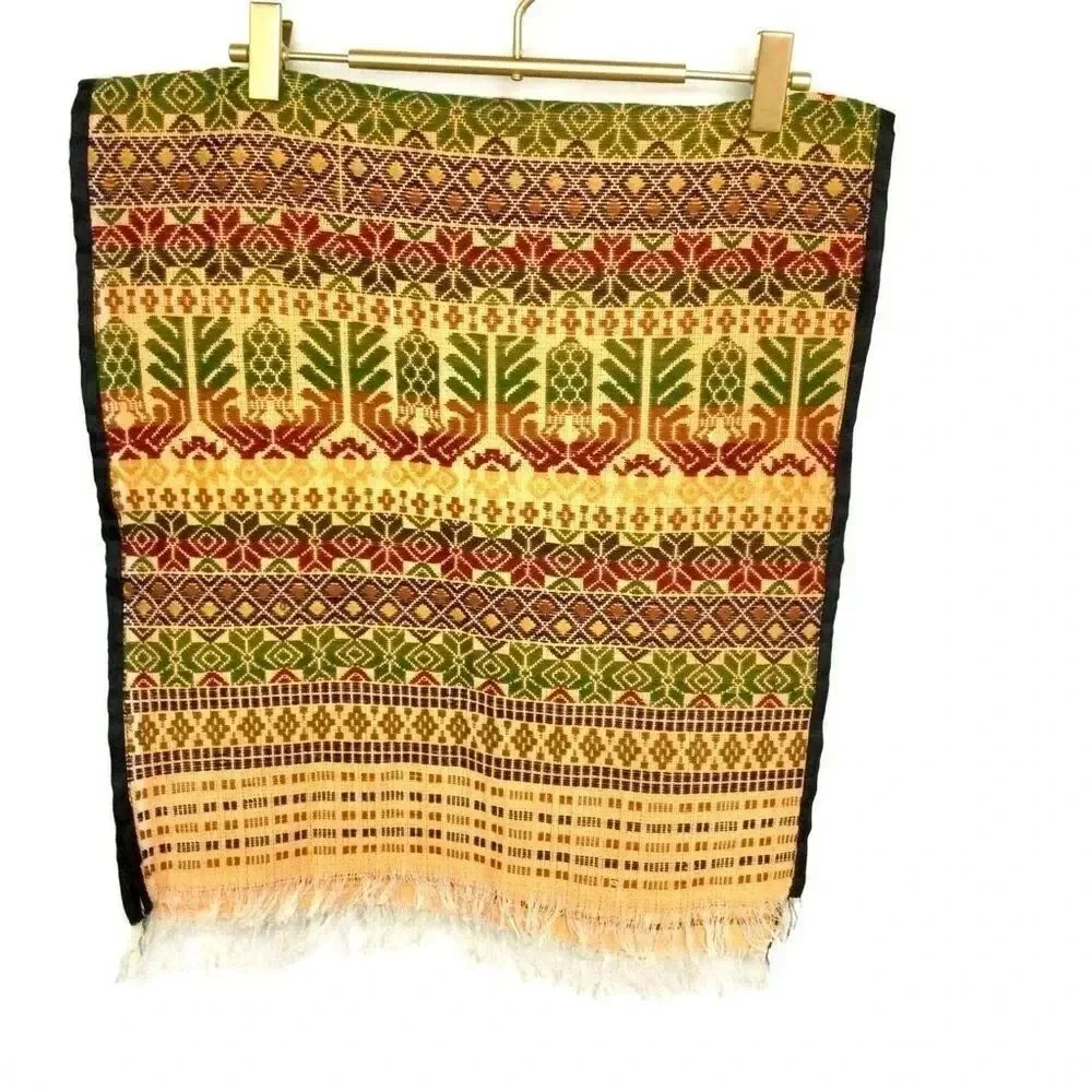 Vintage yellow red